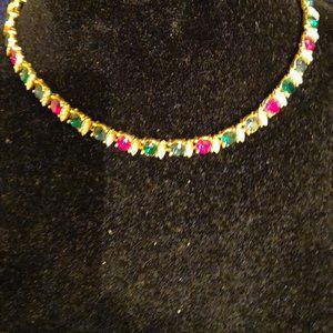 MULTI-COLOR STONE CHOKER